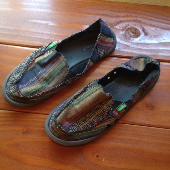 Sanuk Shoes - Black Multicolored Sanuk Sidewalk Surfers