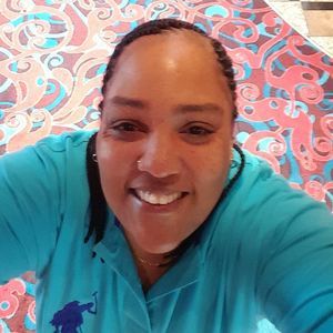 Meet your Posher, Stacie