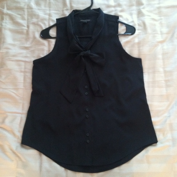 Banana Republic Tops - Banana Republic Tie Front Top