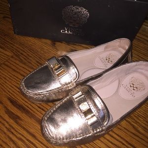 Vince Camuto slide on loafer 💟