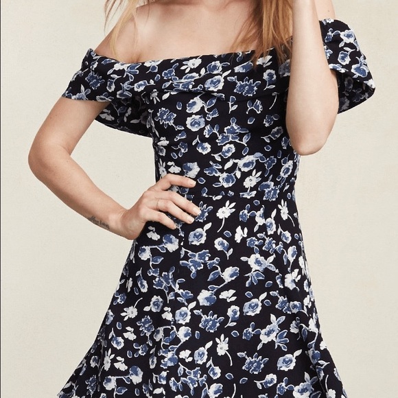 Reformation Off the Shoulder Mini - Picture 3 of 3