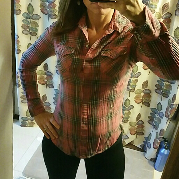 True religeon cordion sleeve button down flannel