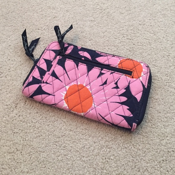 Vera Bradley pink wallet