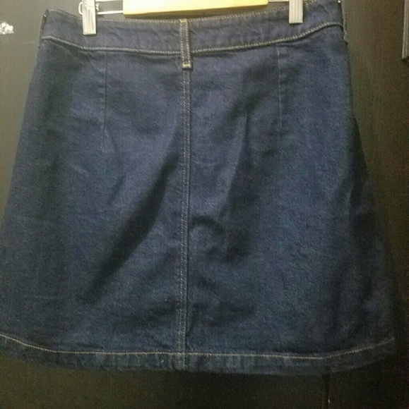H&M [Divided] Jean Mini Skirt - Picture 2 of 3