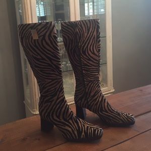 Escada calf hair leopard boots