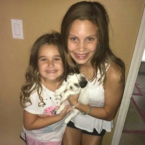 Meet your Posher, Chloe