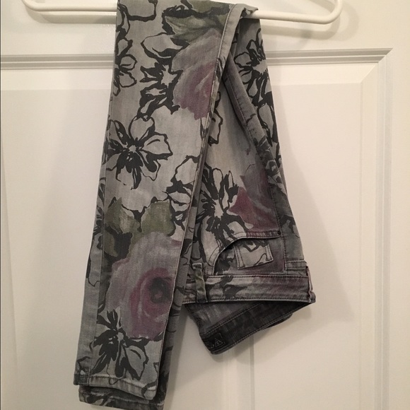 Guess floral printed skinny jeans