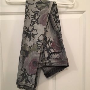 Guess floral printed skinny jeans