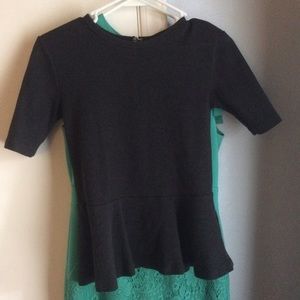 Gap heather charcoal grey peplum 3/4 sleeve top