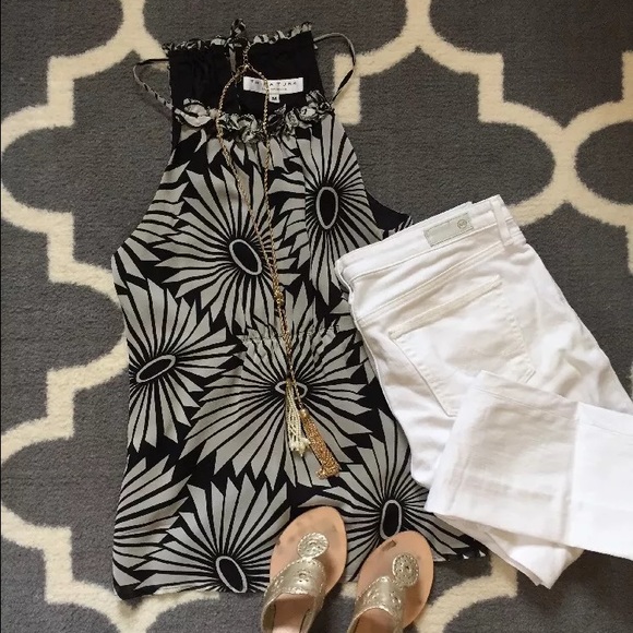 🚫 SOLD Trina Turk 100% Silk Top Medium