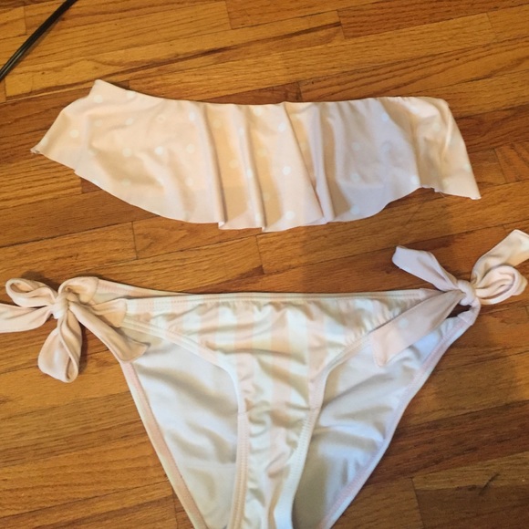 swim suit