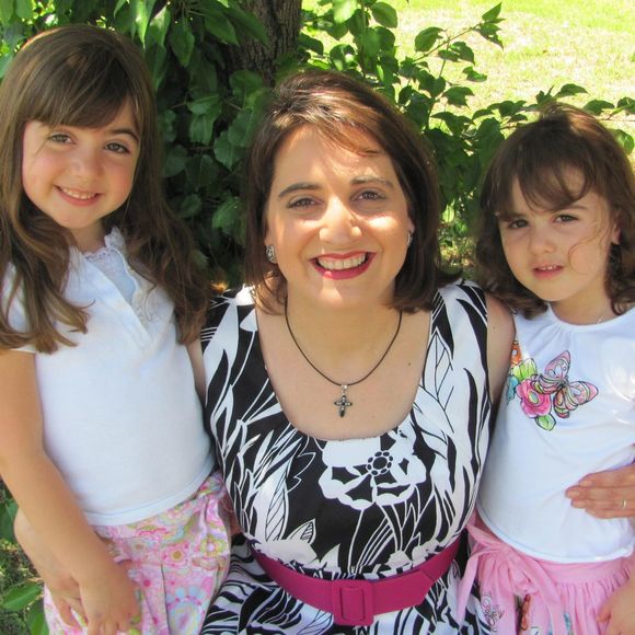 Meet your Posher, Camille - Picture 1 of 1