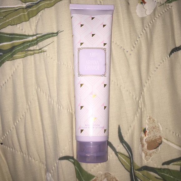 Ariana Grande Lotion