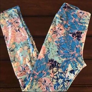 NWT 🦄 TC LulaRoe Pastel Floral Leggings