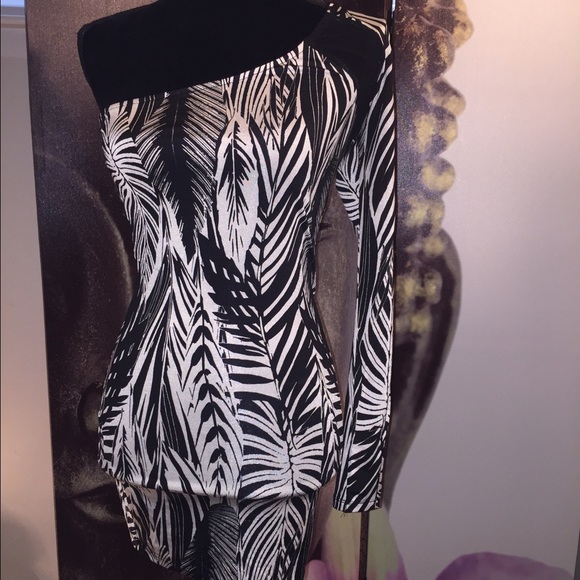 Mini dress