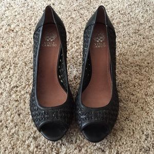 Vince Camuto woven leather peep toe heels