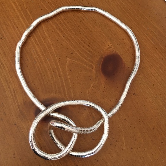 NWT Unique necklace - Picture 1 of 3