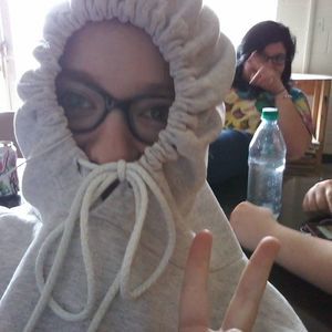 Meet your Posher, Ariel