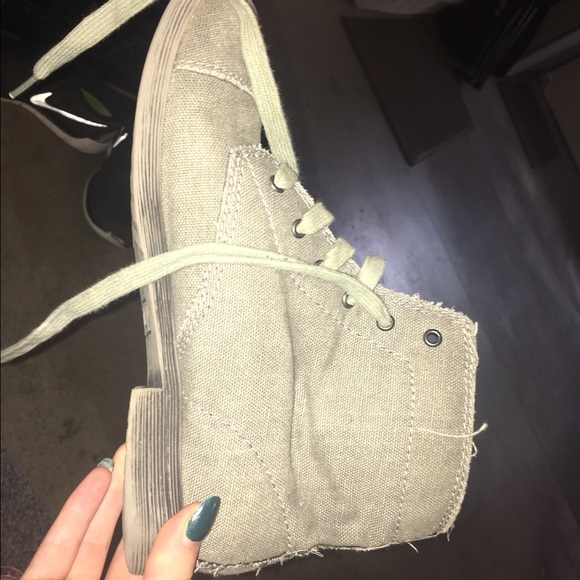 Boots!