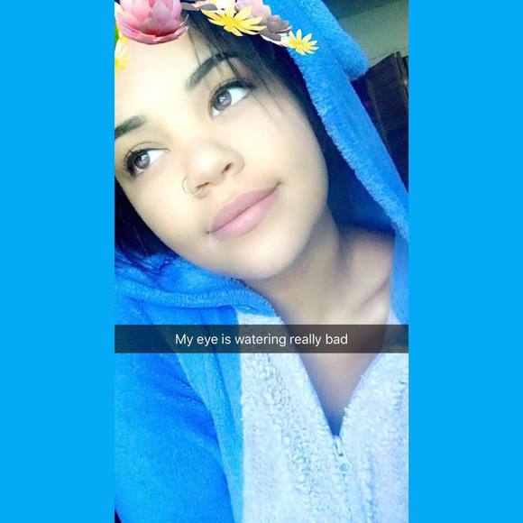 Meet your Posher, Simone - Picture 1 of 1