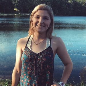 Meet your Posher, Deanna