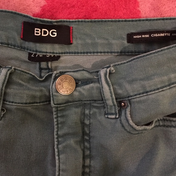Urban outfitters BDG size 27 green jeans pants - Picture 2 of 4