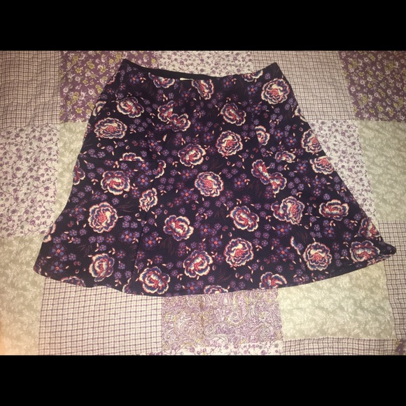Hollister floral skirt !