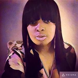 Meet your Posher, Tee