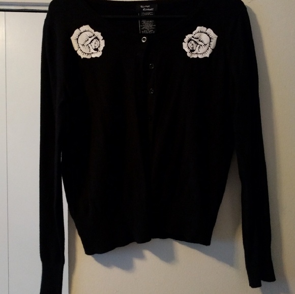 Skull and Roses Sweater