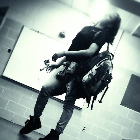 Meet your Posher, Princess - Picture 1 of 1