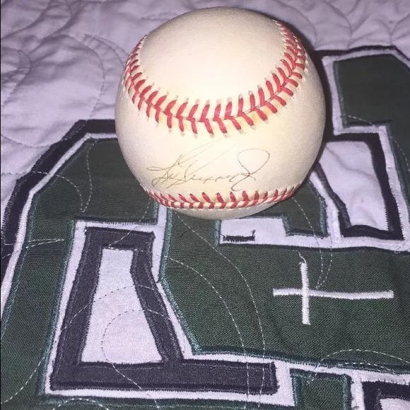 Ken Griffey Jr Signed Baseball