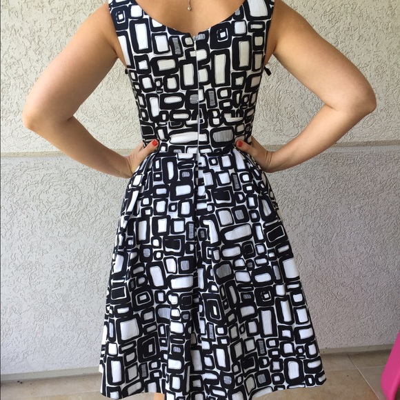 Calvin Klein dress size 2 - Picture 2 of 4