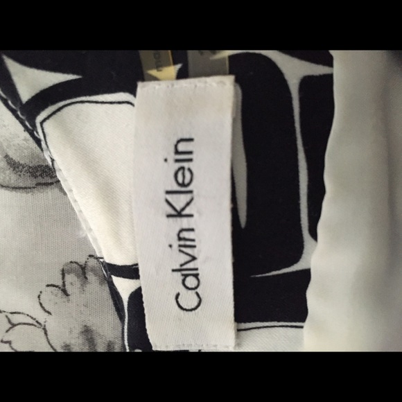 Calvin Klein dress size 2 - Picture 4 of 4