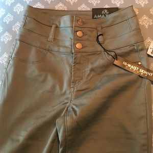 high waisted skinny jeans