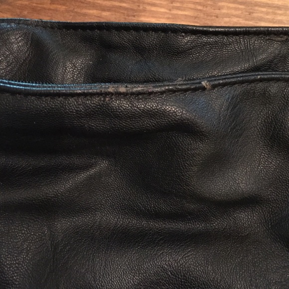 *SOLD* Black Purse - Picture 4 of 4