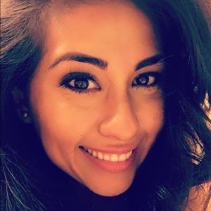 Meet your Posher, Karla