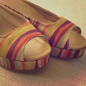 🆕 Chinese Laundry "Date Night" wedge