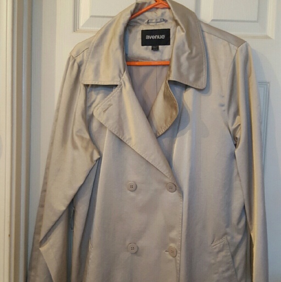 Avenue Trench Coat