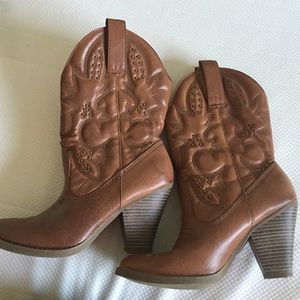 Target cowboy boots