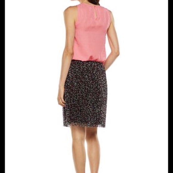 Elle Black Floral Pleated Lined Skirt NWT - Picture 4 of 4