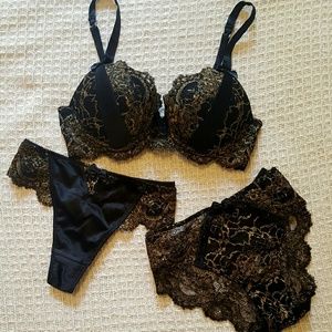 Stunning Couture Black/Gold Lingerie Set
