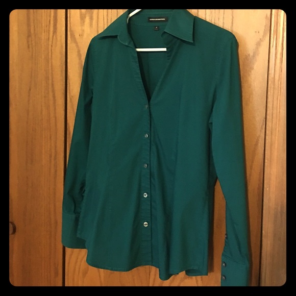 Express Design Studio Emerald Green Long Sleeve!