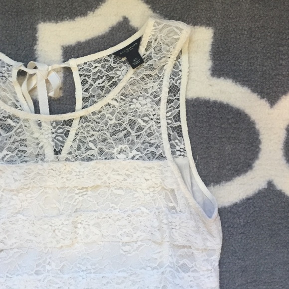 Anne Taylor Classic White Top XS