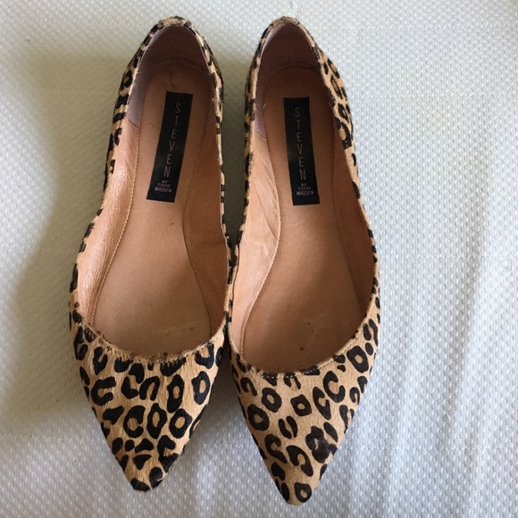 Gorgeous calf hair Steven by Steve Madden flats