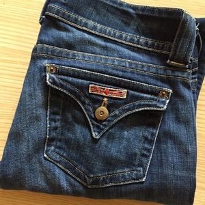 🎉24 HOUR SALE🎉Hudson Signature jeans