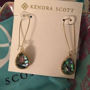 Kendra Scott Shelly Earrings