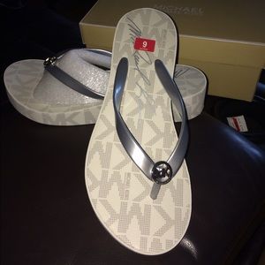 Brand new never worn Michael Kors Sandals
