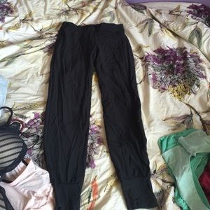 Nike dri-fit women pants NWOT