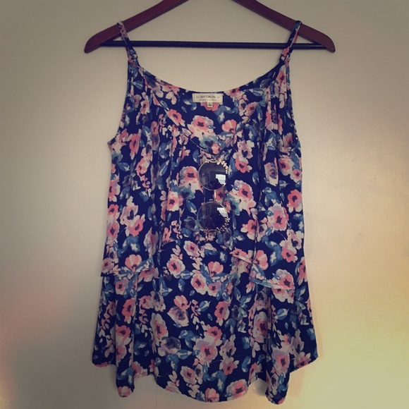 🚫SOLD🚫 - Cotton On Floral Spaghetti-strap Top