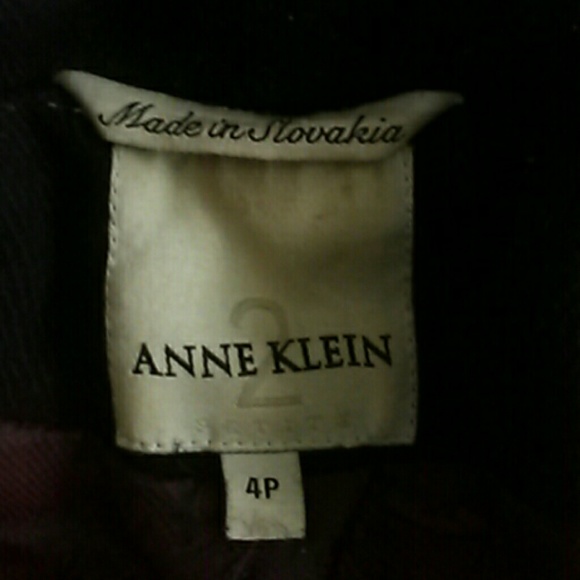 Coat - Picture 3 of 3